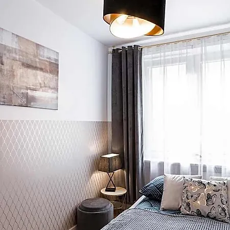 Clicktheflat Krucza Center Varšava